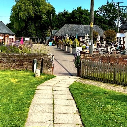 Summer Sessions logo