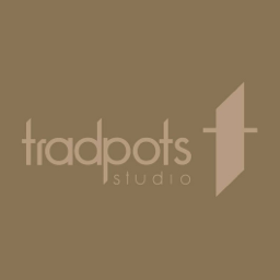 Tradpots Pottery logo
